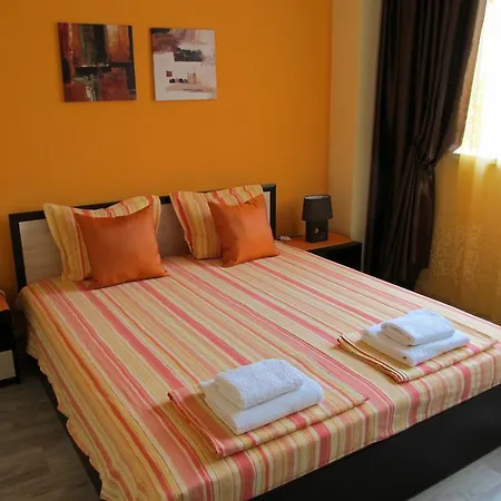 Апартамент Vasil Levski